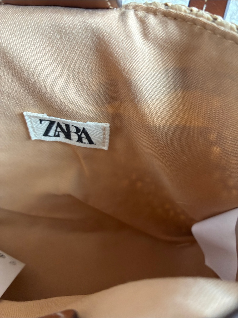Zara Mini Tote - Picture 3 of 8